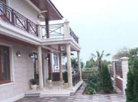 Продается новый элитный дом. Планировка: кухня-гостиная, четыре...