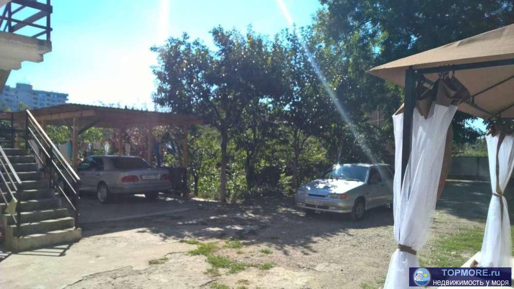 Продаю отличный дом,2 этажа ,7 комнат.Большой двор,свой сад.Ровная земля ,рядом школа,остановка,магазины.В подарок... - 2