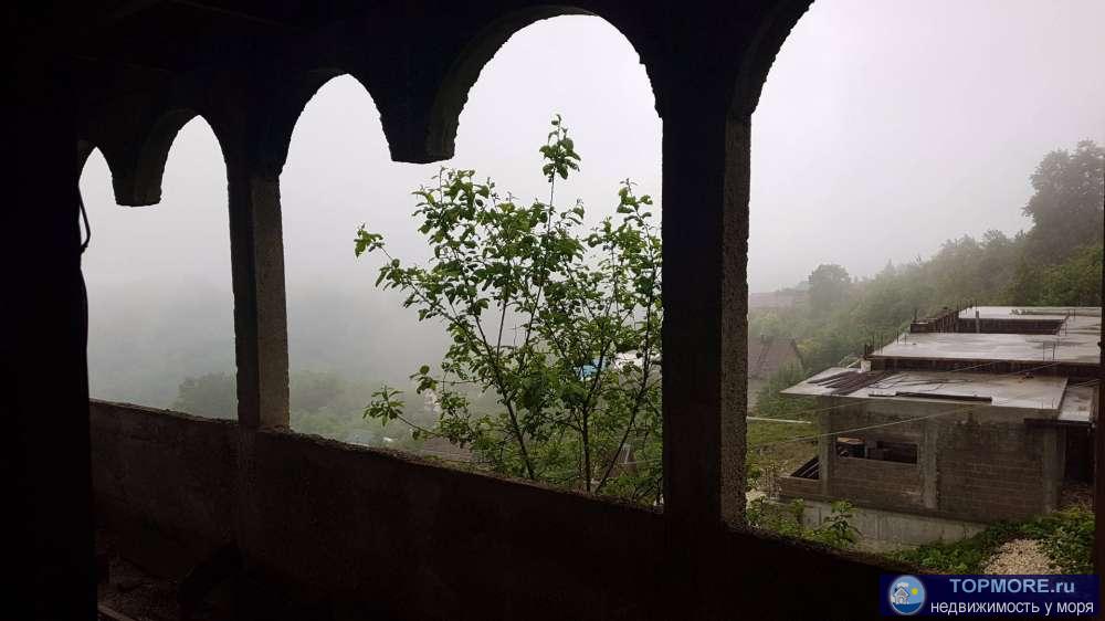 Поселок по пути на Красную Поляну. Поселок просто утопает в океане зелени, произрастающей вокруг поселка. Вы сможете... - 2