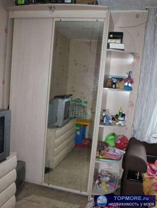 небольшой дом 70 кв.м., навес, летняя кухня, для проживания и постройки дома, вода и свет городские, душ в доме, с/у... - 2