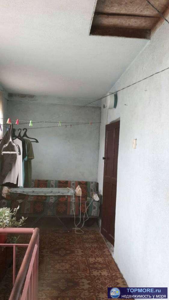 Продается половина двухэтажного дома на берегу реки в Молдовке! Общая площадь жилых 5 комнат составляет около 100 кв.... - 2