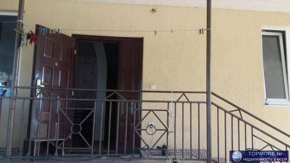 Продам дом на Гумарии рядом школа,детский сад.Прекрасный сад ,большой двор,летняя кухня ,дружные соседи.Документы все...