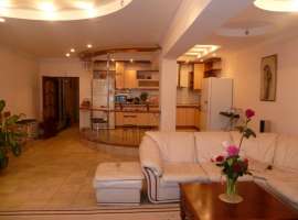 Эллинги в Хосте на берегу моря выставляются на продажу не часто!...