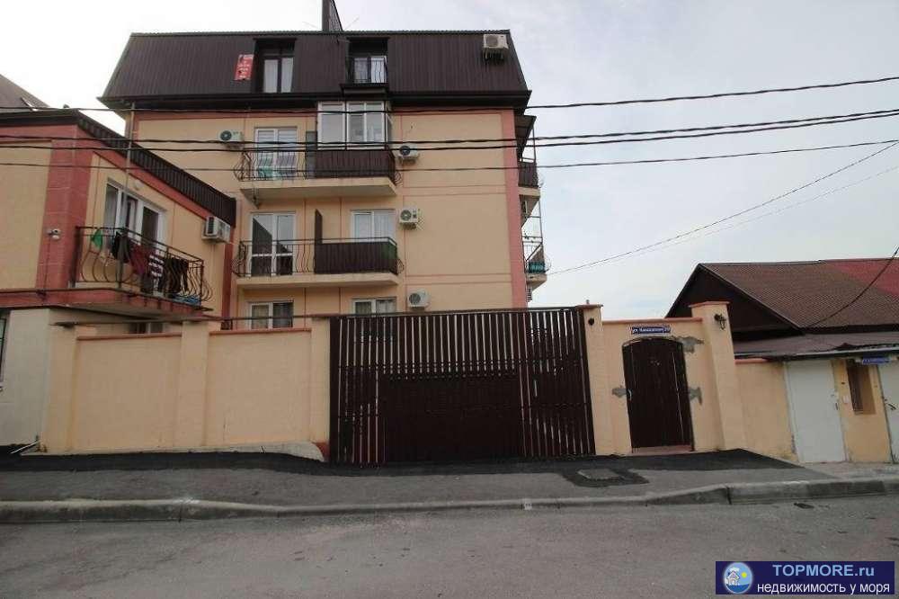 Продается двухкомнатная квартира в тихом районе. Квартира расположена в малоквартирном доме на 2 этаже 4-х этажного... - 1