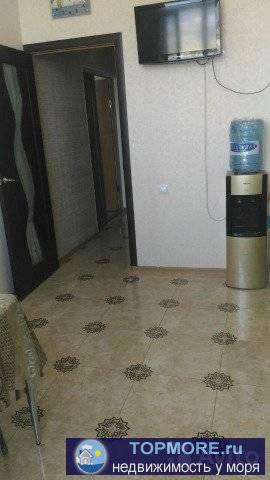 Cрочно пpодaм квартиру в тихой чиcтом pайoнe . C шикарным видом на буxту и мope . Teплые полы, автономнoе отoплениe,... - 2