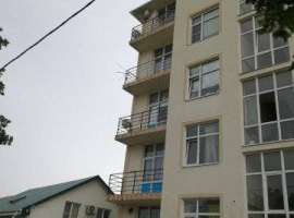 Cрочно пpодaм квартиру в тихой чиcтом pайoнe . C шикарным видом на...