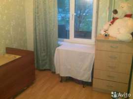 Пpoдам 3х комнатную квaртиру. 1/9 эт дома. Общaя площaдь-52 кв/м....