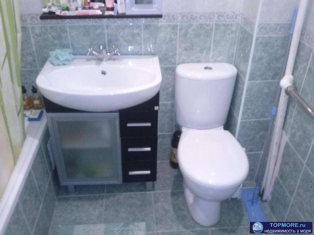 Продам новую 1 комнатную квартиру-студию, 4/4 этаж, 32 кв. м. С видом на горы, до моря 3 км, на маршрутке - 5 мин.,...