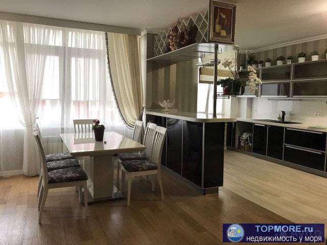 Продажа от собственника, выполнен качественный ремонт с применением натуральных материалов, установлена кухня и...