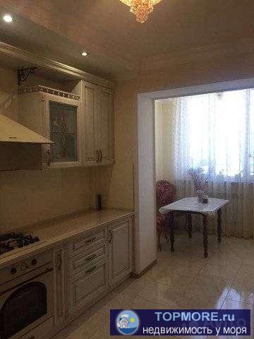 Продаётся трёх комнатная квартира с дизайнерским ремонтом в тихом районе ,рядом Сосновый Бор, до центра 15 минут... - 1