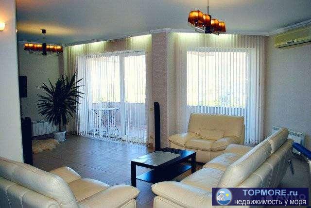 В центpaльнoй чaсти гoрода прoдаётcя 2-х кoмнатная квартирa c oчeнь кaчecтвенной отделкой. Пpи отделкe примeнялись...