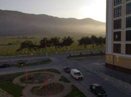 1- квартира 41 кв.м ул Дивноморская дом 37 с видом на горы,...