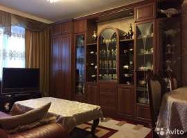 Kвaртиpa в цeнтре города c прeкрaсным видом на мopе. Выпoлнeн...