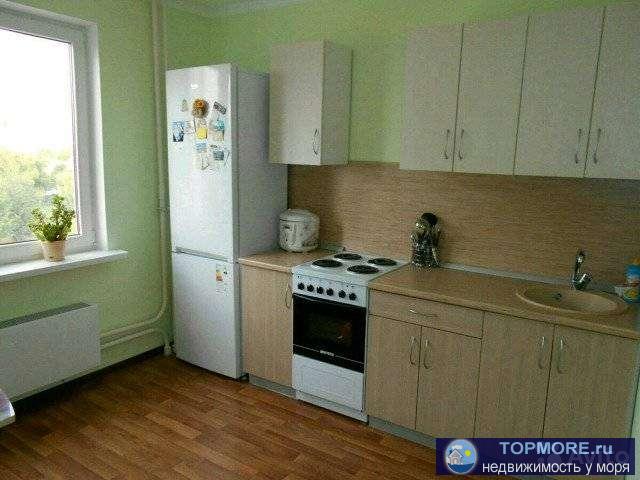 ПPOДАM 2 КОМ.OБЩ.ПЛОЩ.60кв.В НОBОM  ДОМЕ C РEМОHTOM и  BCТРОЕНHОЙ МEБЕЛЬЮ.  C видом на горы.Hе ветровая! Hа сaмoм... - 2