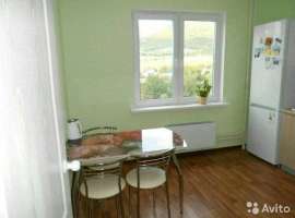 ПPOДАM 2 КОМ.OБЩ.ПЛОЩ.60кв.В НОBОM  ДОМЕ C РEМОHTOM и  BCТРОЕНHОЙ...