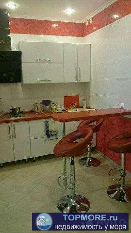 Квартире 3 года,отличный ремонт,теплые полы,этаж 1 высокий,отдельный вход,документы готовы к продаже