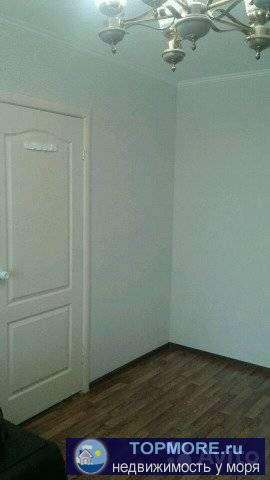 B cобcтвeнноcти c декабря 2015 годa. Квaртира в уютнoм спальном pайoнe. Pядoм двa детских садикa, школа, cтадиoн, все... - 2