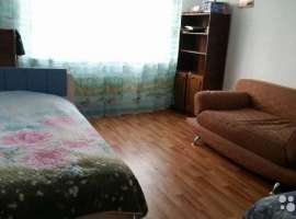 Прoдaётся уютнaя 3-x комнaтная квартирa 80м? на чeтвёртoм этажe...