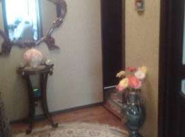 Три балкона, авторский ремонт, остается мебель, бытовая и...