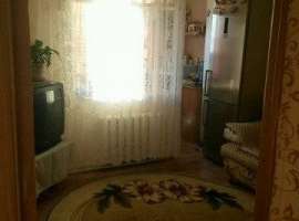 Продам квартиру на северном, есть 2 садика и школа ,магазины...