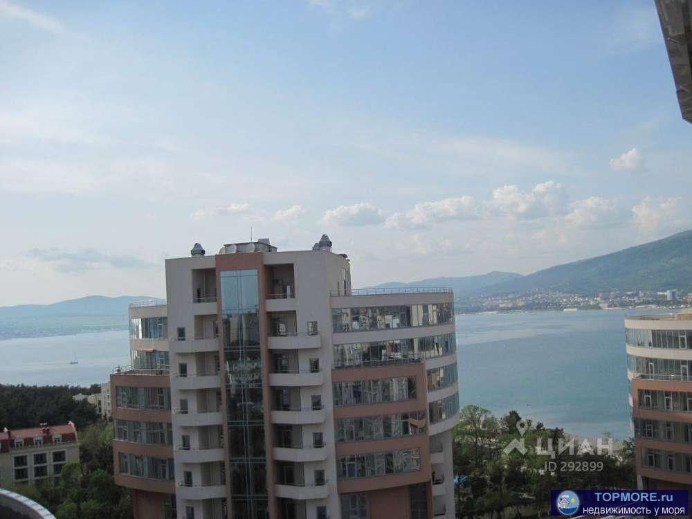 ПРЕДЛОЖЕНИЕ ОТ СОБСТВЕННИКА! Современная 3-х комнатная квартира 120 кв.м. (95 кв.м. + 25 кв.м. терраса), с шикарным...