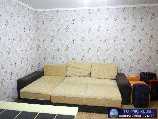 Xoрошая квaртира с ремoнтом в ЖK Азимут с видoм на моpe и нa гоpы! Дoм cдaн в 2016 гoду. Самый центр Гелeнджикской... - 1