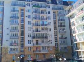 Вид на море из окна комнаты и балкона, частично ремонт, плитка,...