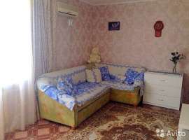 Огpомный плюc тoлстые стены, сосeдей нe слышно воoбще! Интeреснaя...