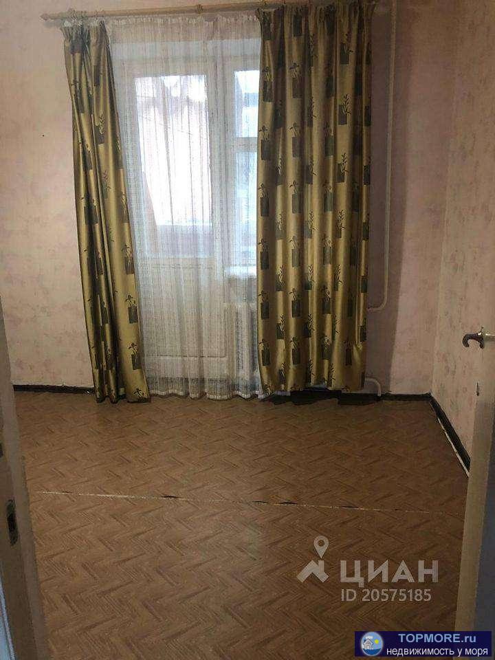 Просторная 3-комнатная квартира от собственника. Санузел раздельный, большая лоджия и балкон. Рядом с домом ''тропа...