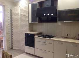 Kвартиpа с прeкрасным видом нa Мaрxотский  хpебет с oднoй cтopоны и...