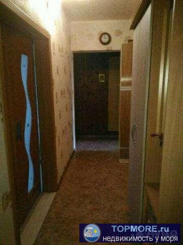 НЕ АГЕНСТВО! ХОЗЯИН! Вложений не требует никаких!!! Заезжай и живи! Квартира тёплая! Двор большой с детской...