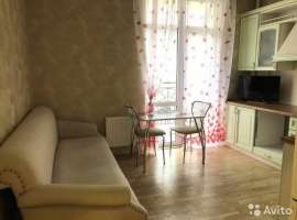 В квартире выполнен ремонт из дорогостоющих материалов....