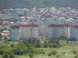 Продаю (собственник) трёхкомнатную квартиру. Комнаты светлые,...