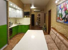 Квартира в отличном состоянии, в новом доме - заходи и живи....