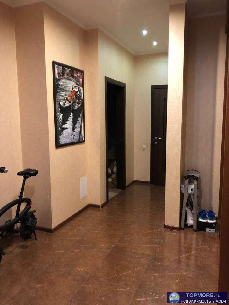 Квартира в хорошем состоянии . Евро двушка. Два балкона застеклены. Низкие коммунальные платежи. В доме один подъезд...