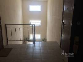 Собственник! Продаю благоустроенную квартиру. Дому 11 лет....