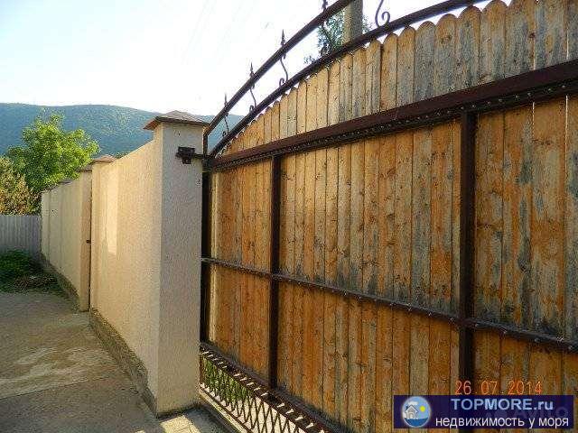 Дом в центре с.Адербиевка!!!До города 10км.постройка 2012г.    2-этажный дом   на участке 9.5 сот.,  Общая площадь... - 2