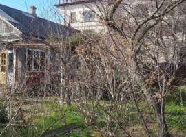 Продам жилой дом (материал - камень), земельный участок 5.27 сот.....