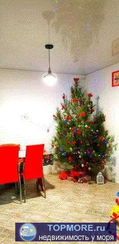 Срочная продажа дома в связи с переездом! 240 м2 жилой площади, 375 общей. Подвальное помещение, гараж, тех... - 1