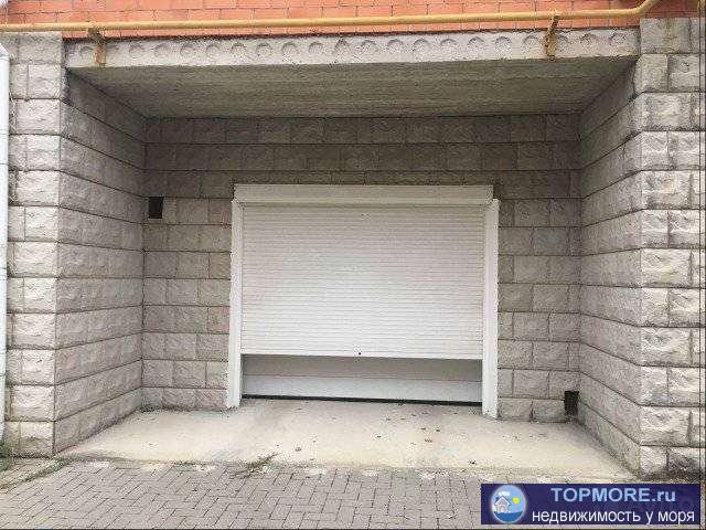 Продам гараж на ул.Одесская. Цокольный этаж жилого дома, общая площадь 24,5.  Собственник.  Автоматические гаражные... - 1