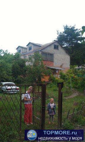 Дом общей площадью 150 кв. м, жилая 95,5 кв. м. Застекленная веранда, подвал, терраса. Хоз. постройки, сад. Сделан...