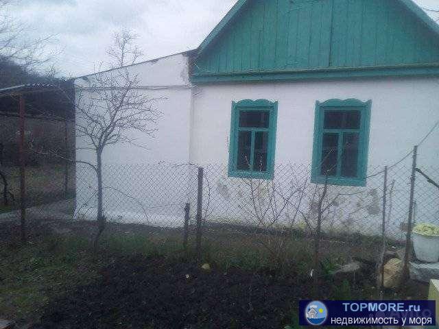 1/2 дома 30кв.м на участке 10 сотак, свет, вода, газ по меже. - 2