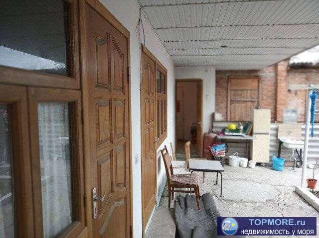 Продается участок 1,21 сот. с домом (50 кв.м.) на ней из 2 комнат по 15 м.кв. и баней. Отопление не оборудовано,...