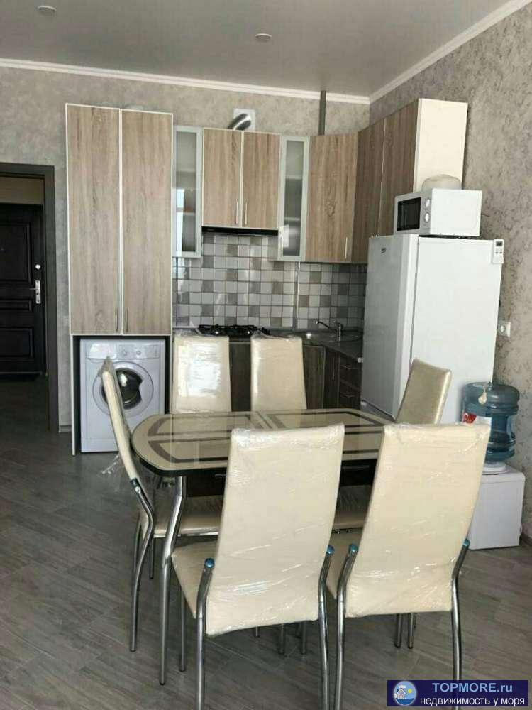 Квартира с видом на море. До набережной 300 метров. В квартире новая мебель и техника. Рядом аквапарк. - 1