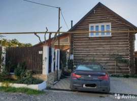 Продается дом в Голубой бухте.  Расположен на участке 3 сотки. Дом...