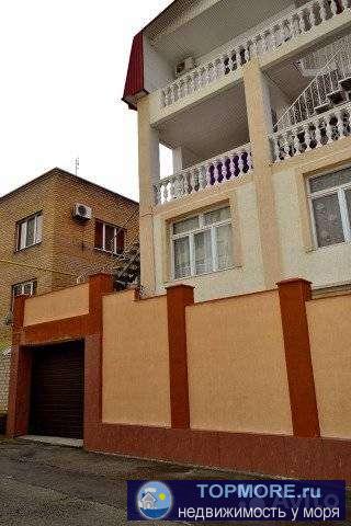 Продаю дом в отличном состоянии.Дом с бизнесом,на первом этаже находиться кальяная действующая,6 комнат оборудовано... - 1