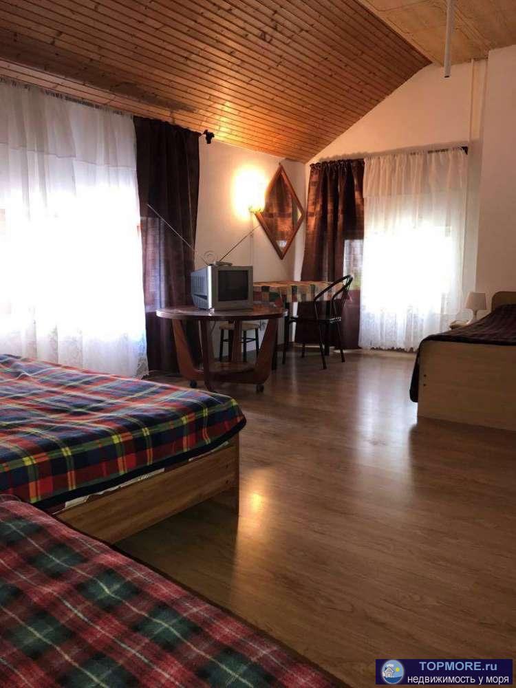 Уютные , чистые номера со всеми удобствами, по низкой цене  ! На главной улице города ! В наличие есть 2-х 3-х 4-х и...