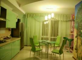 Сдам по суточно.Уютная двухуровневая 3-х комнатная квартира общей...