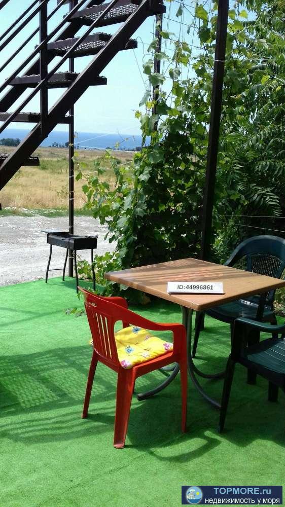 Сдаю Таунхаус. 32 м2 на втором этаже. Все удобства,сплит система,триколор. Есть зона отдыха с мангалом,детский... - 2