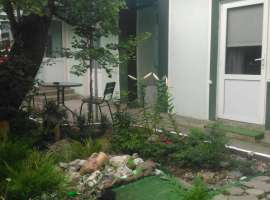 Сдается 1 ком. домик на 2 чел. (можно +ребёнок) СВОБОДЕН. Находятся...